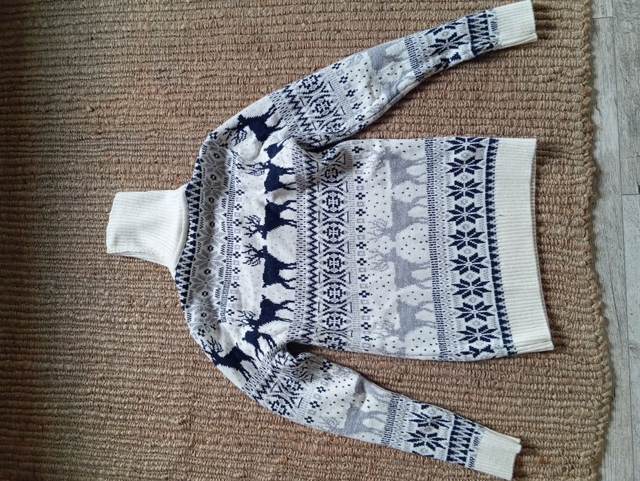 Свитер.(Зимний, новогодний.)