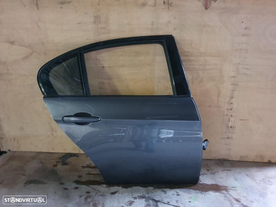 Porta trás direita bmw E90 318d 320d 325d original