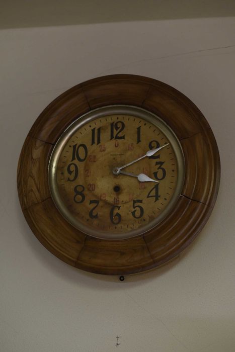 Relogio Reguladora antigo parede modelo Porto 1947