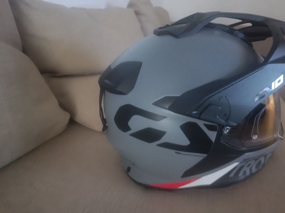 Vendo capacete novo trofyy BMW