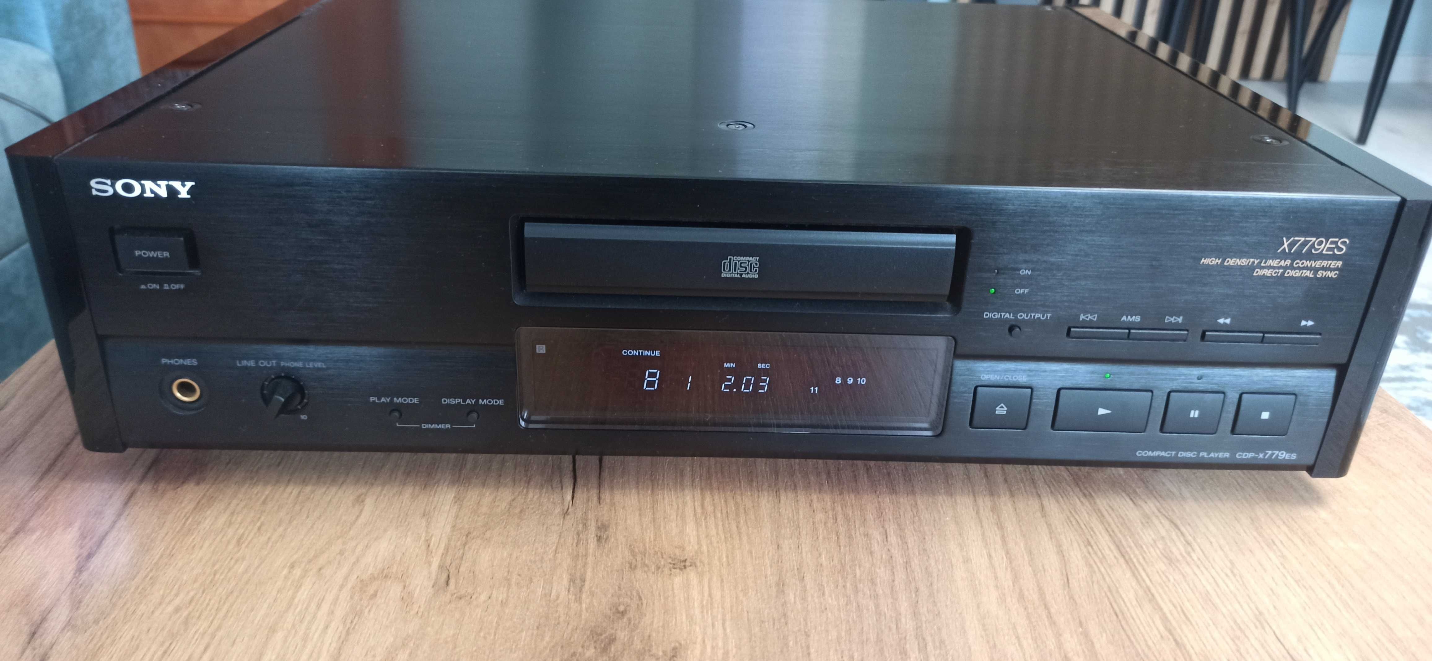 CD Sony X779 ES czarny