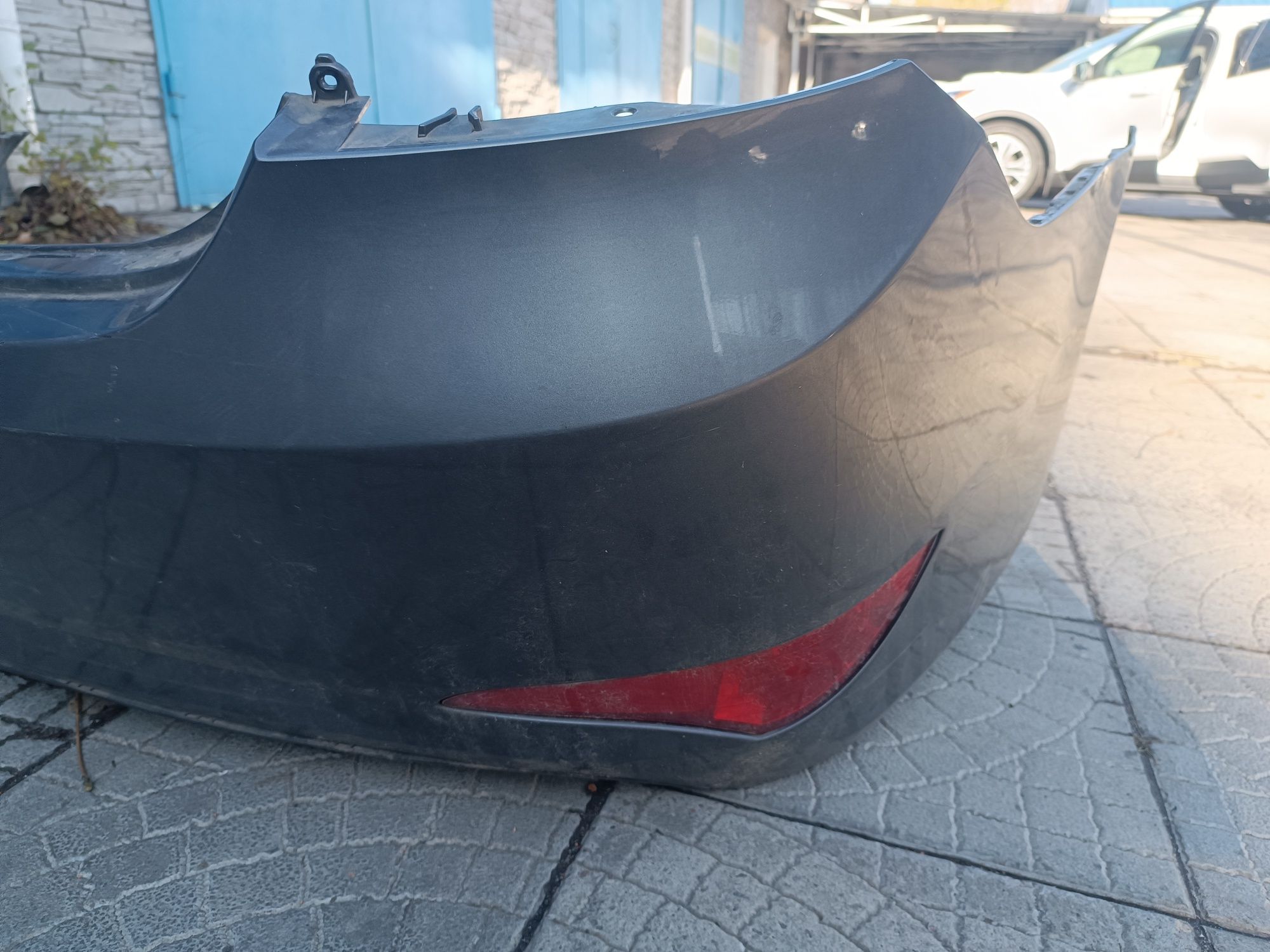 Бампер задний для Hyundai Solaris (SBR11) Accent