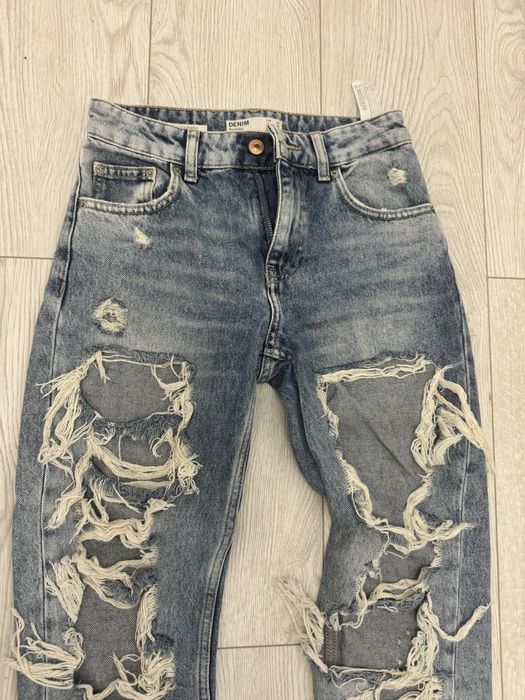 Нові джинси Bershka