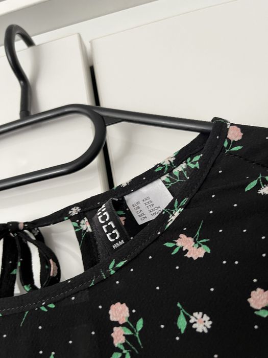 Sukienka w kwiaty hm