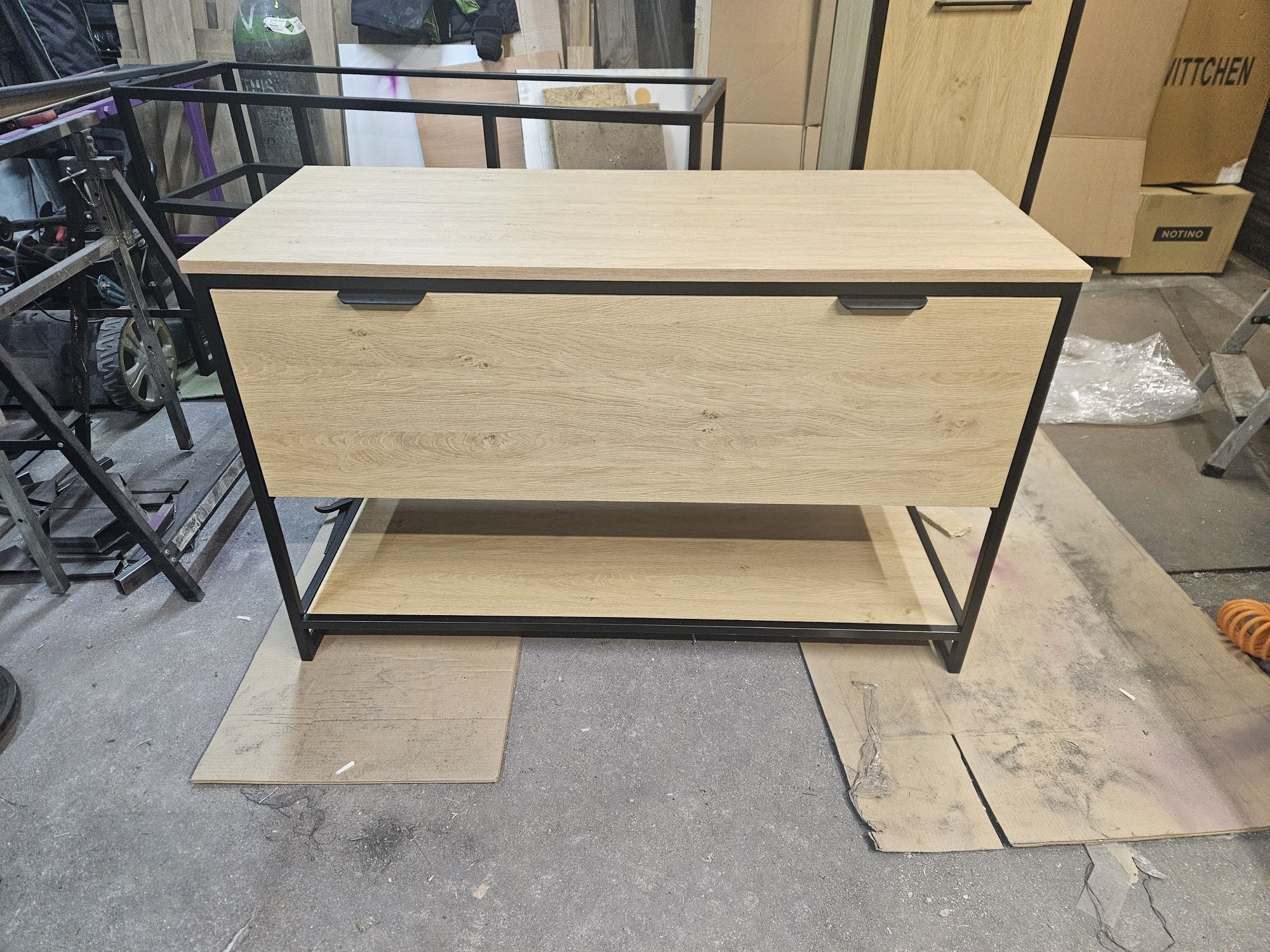 Konsola loft 80x80x20