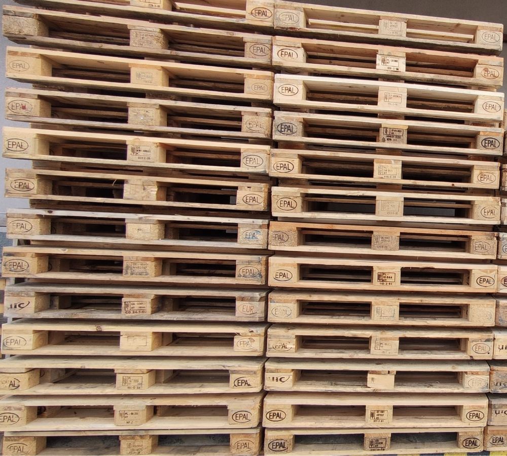 Palety euro jasne