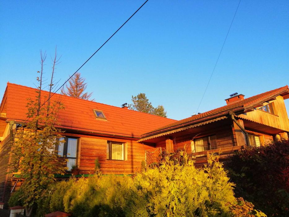 Wyjątkowy dom z garażem dla miłośników przyrody,rekreacji Bezpośrednio