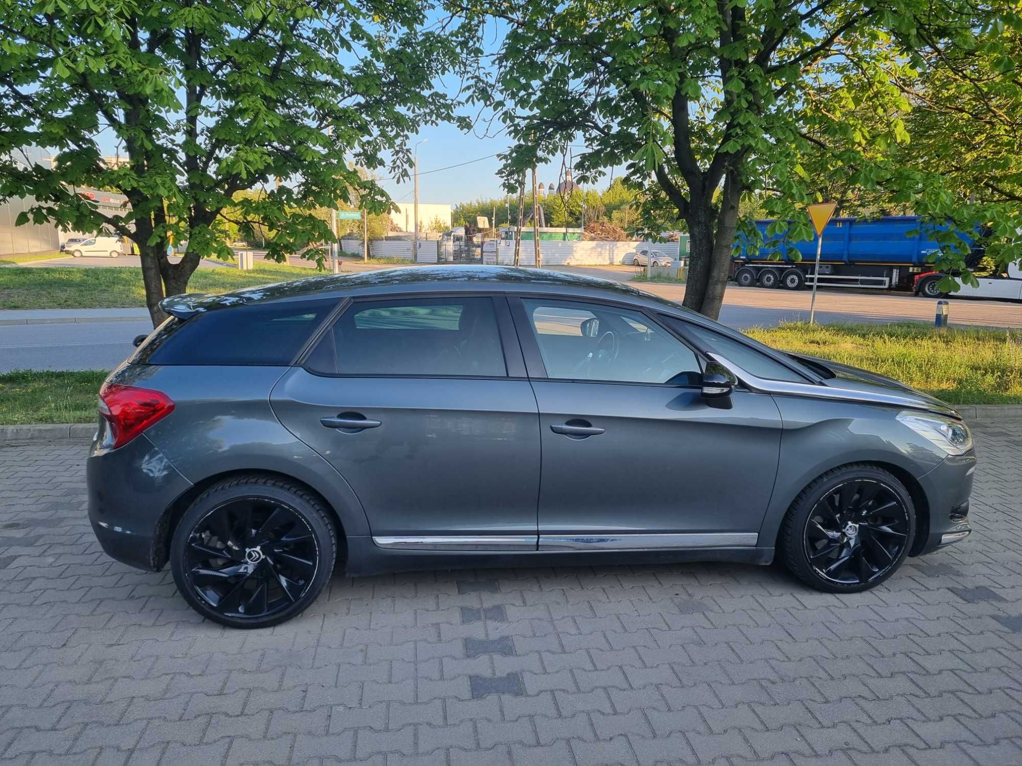 DS5 2.0 hdi 205 tys bogata wersja