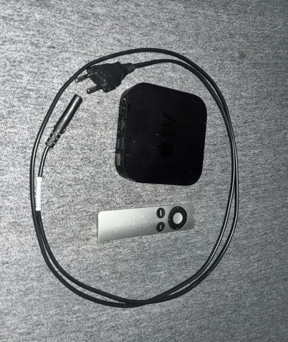 Apple tv 3 gen z pilotem