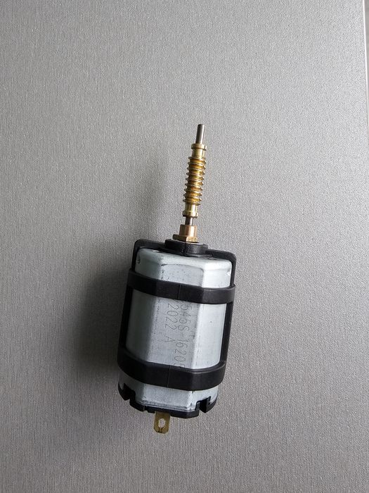 Двигатель редуктора Saeco, Spidem, Krups, Gaggia, Solis 9121.047