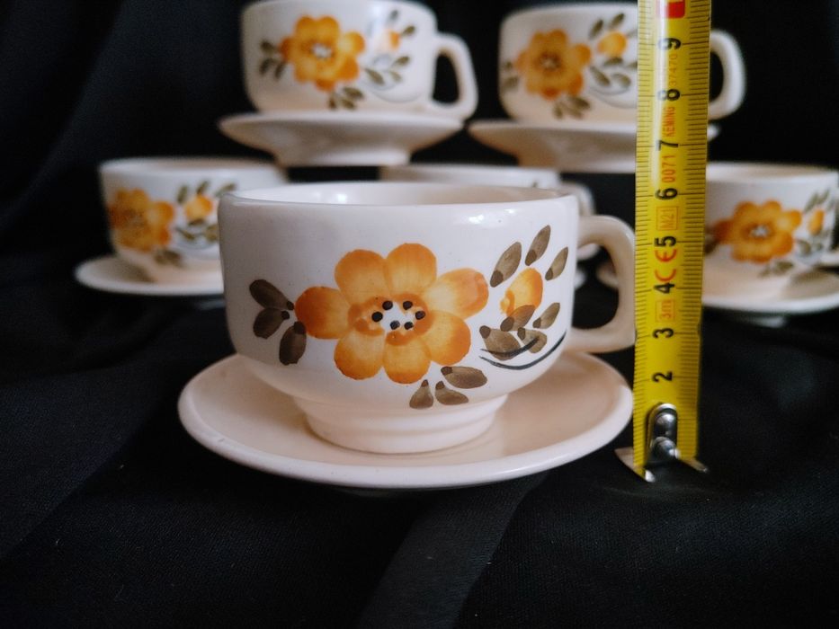 Komolet 6 sztuk filizanki malowane jak fajans Włocławek retro prl