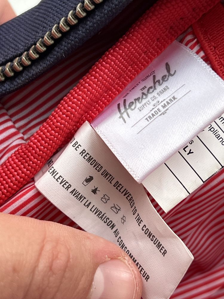 Plecak Hershel England Design Zip City Bag Archival Backpack