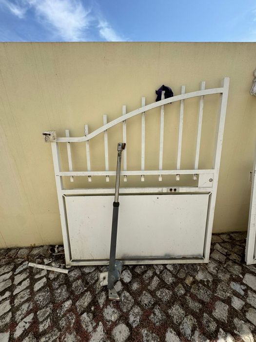 Portão com automatismo