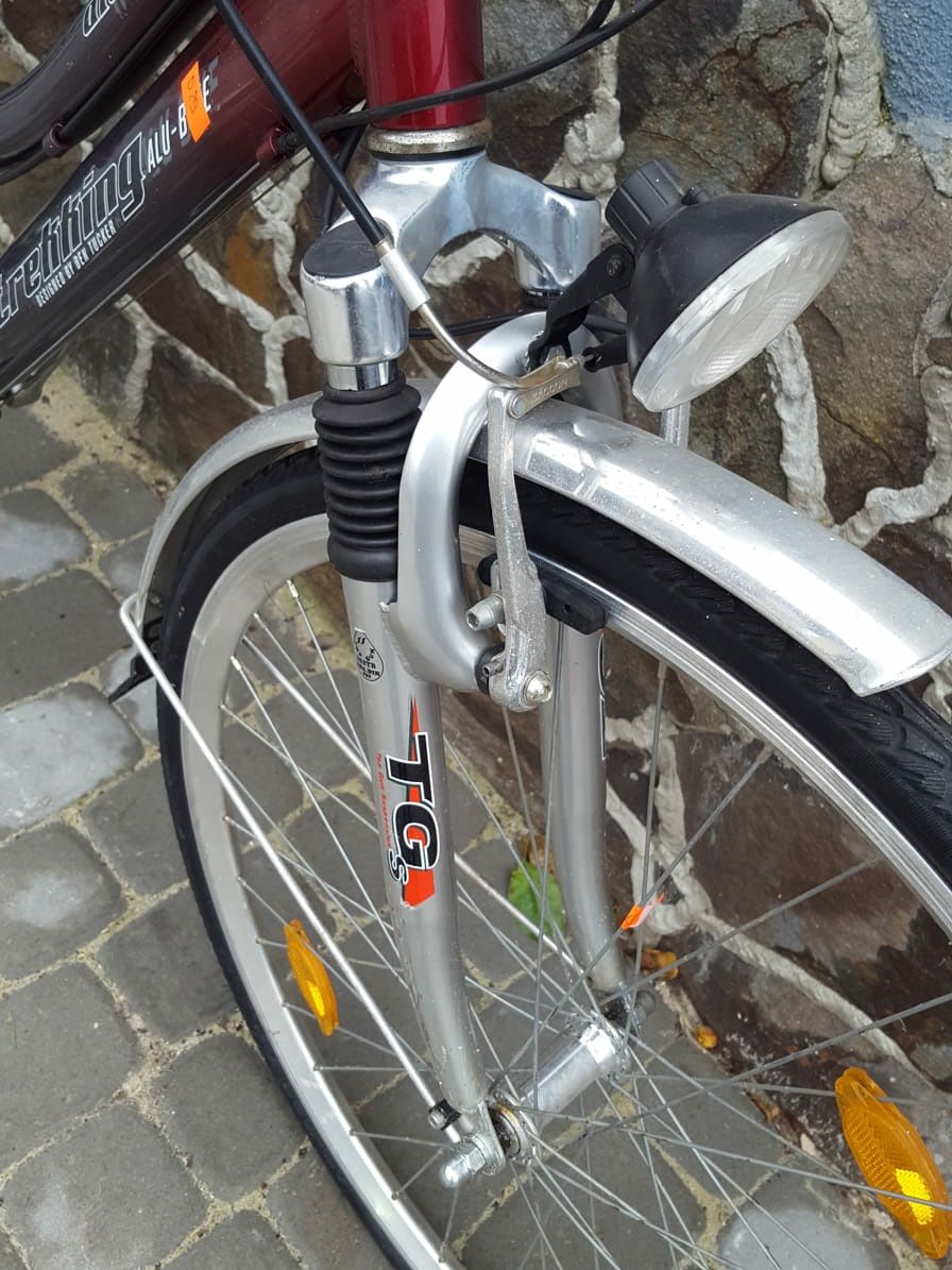 Дорожній алюмінієвий велосипед дамка бу Trekking Alu 28 D29