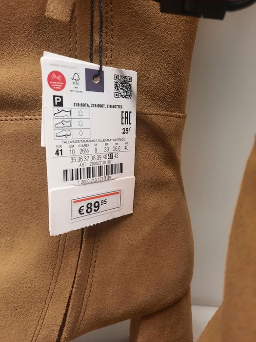 Botas altas em camurça camel da Zara NOVAS (com etiqueta)