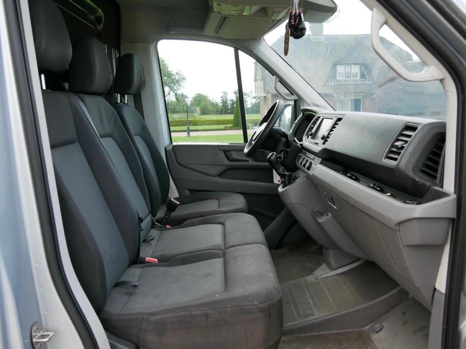 VW CRAFTER TDI 180cv 2018 L4H3 IMPECÁVEL SÓ 200.000km ##OPORTUNIDADE##