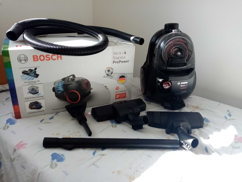 Aspirador sem saco BOSCH
