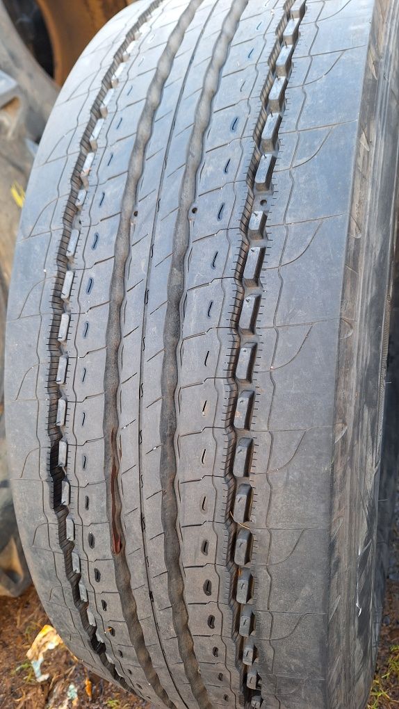 Opona 215/70/22.5 Michelin xline Energi
