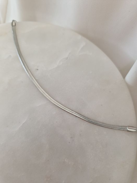 Srebrna bransoletka płaska żmijka łańcuszek stal chirurgiczna