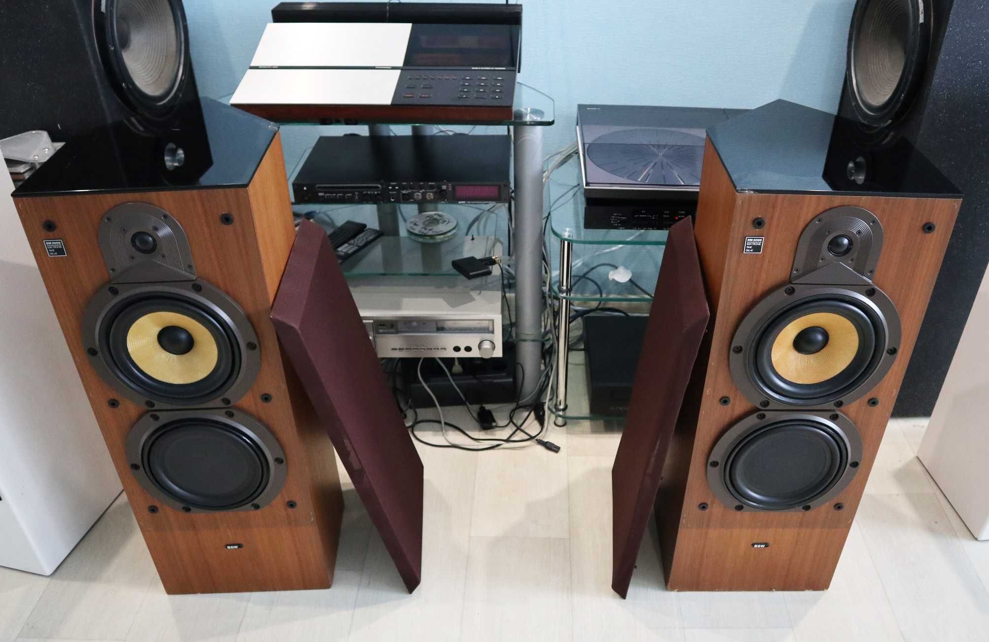 Напольные колонки Bowers and Wilkins DM2000 палисандра 52 кг