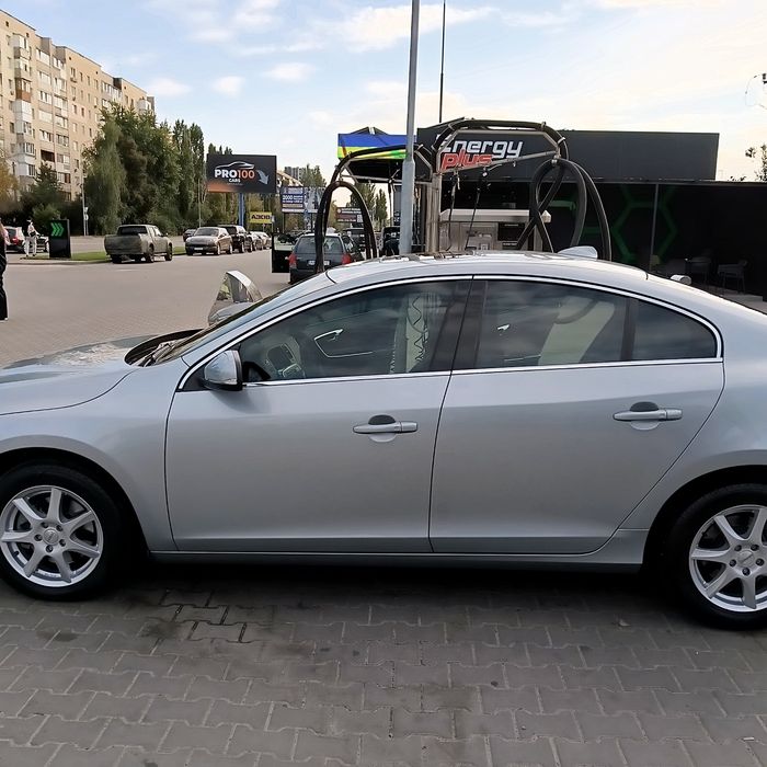 Volvo S60 d4 2017, дизель, макс.