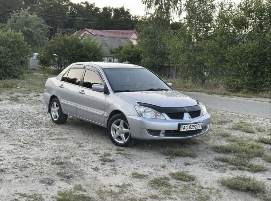 Mitsubishi Lancer 9 2007 року 1.6 бензин