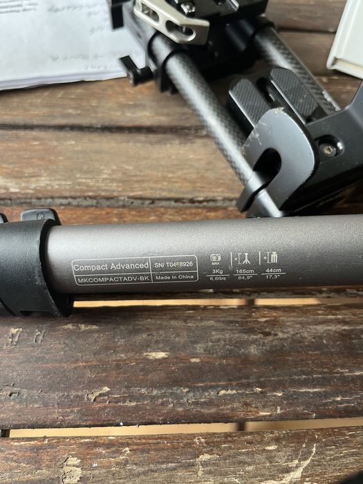 MANFROTTO MVH500AH FLUID DRAG SYSTEM HEAD + base compact advanced