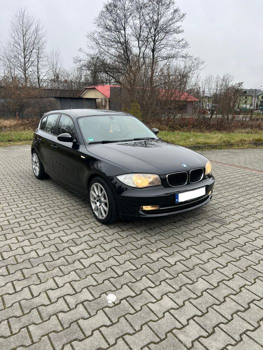 BMW 1*2008r*lift*2.0 benzyna*alufelgi*niski przebieg 124tkm*