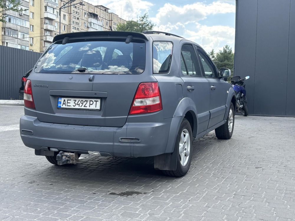 Продам kia sorento 2.5 автомат соренто