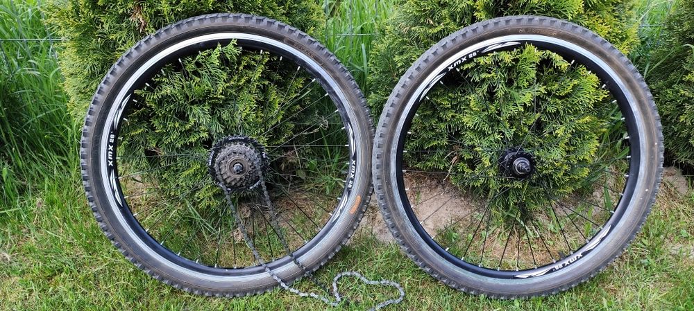 Koła rowerowe 26" , tarcze, łożyska maszynowe