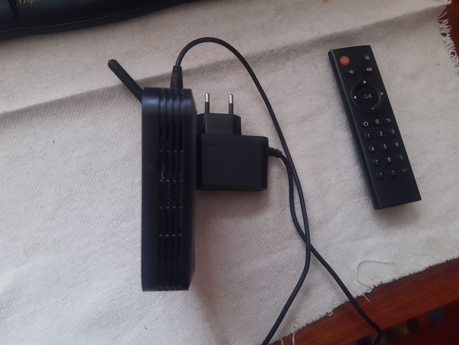 Смарт ТВ Приставка Tanix TX6 (Android 9) – Б/У, СТАН НОВОЇ! 4К,