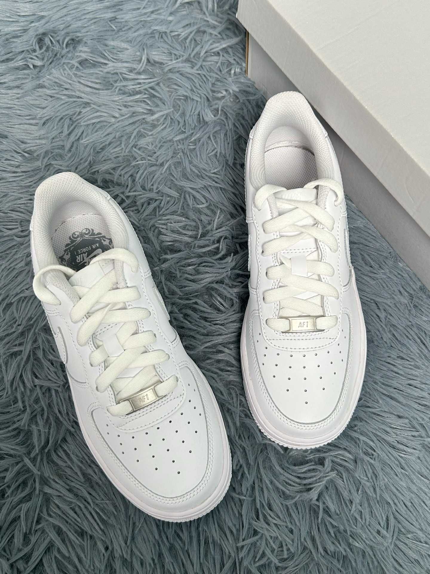 Biały\NikeAirForce1*Low^TBTSM|nowy UnisexTrampki.40