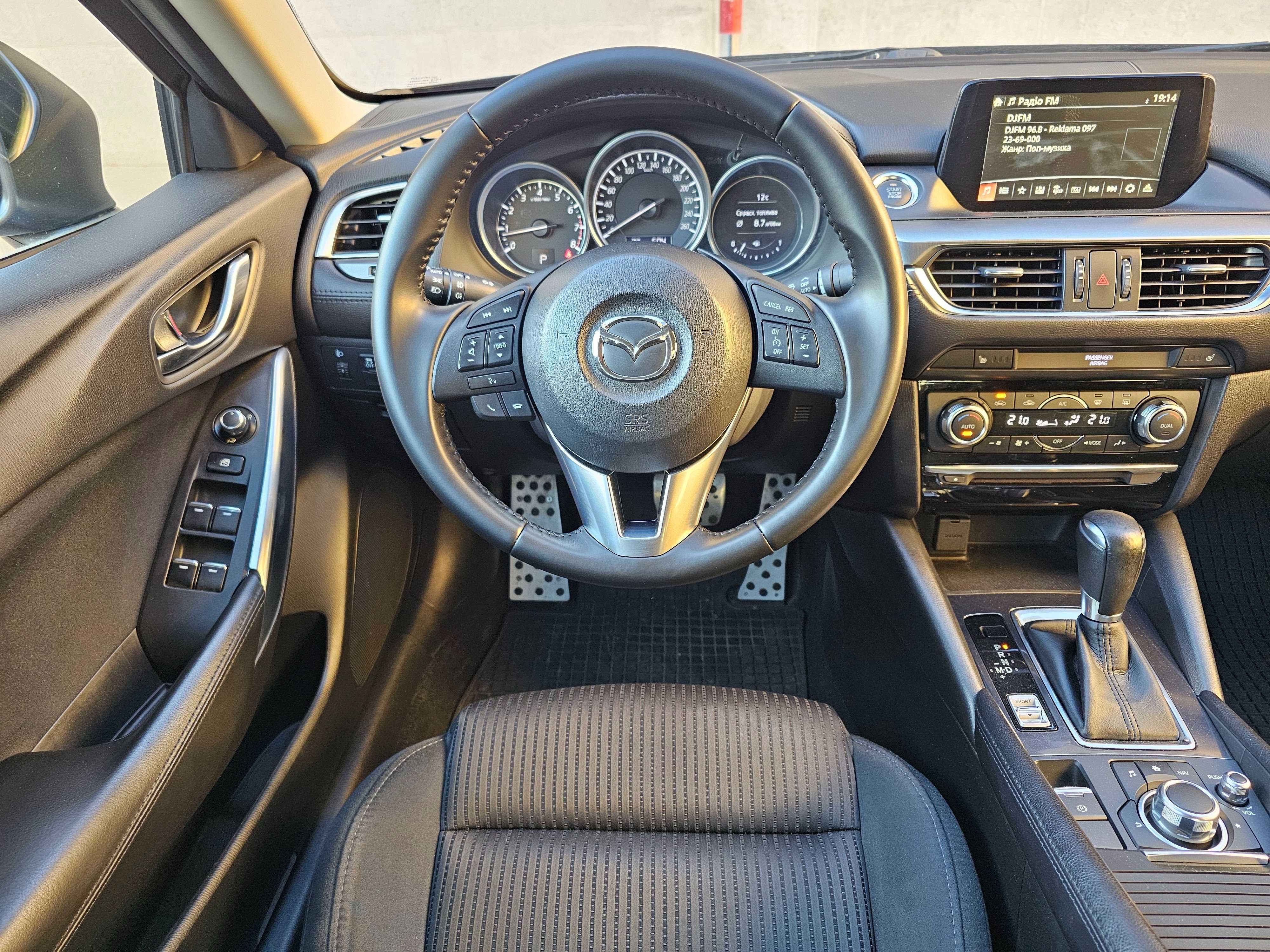 Mazda 6 2015 офіційне авто в гарному стані