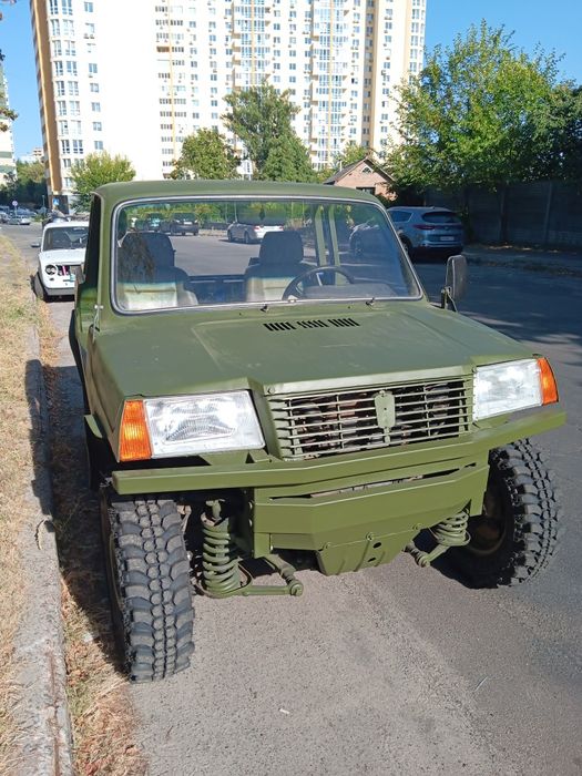 Військове автобагі.