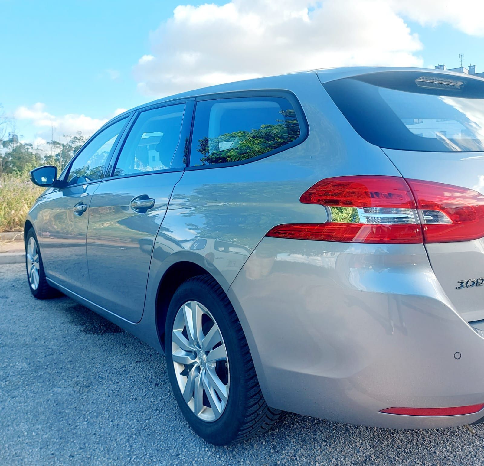 Peugeot 308 1.5 HDi Access Edition