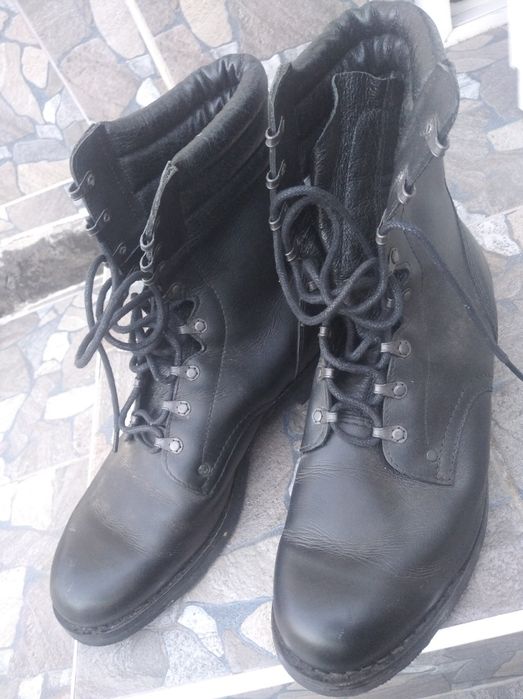 Берці шкіряні демісезонні 47-48 розмір