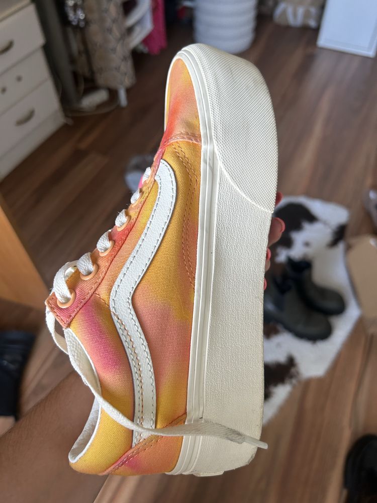 Tenis novos VANS