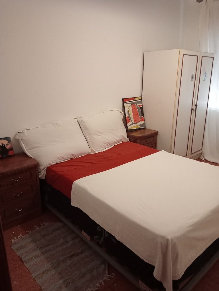 Quarto Apenas Para Uma Pessoa