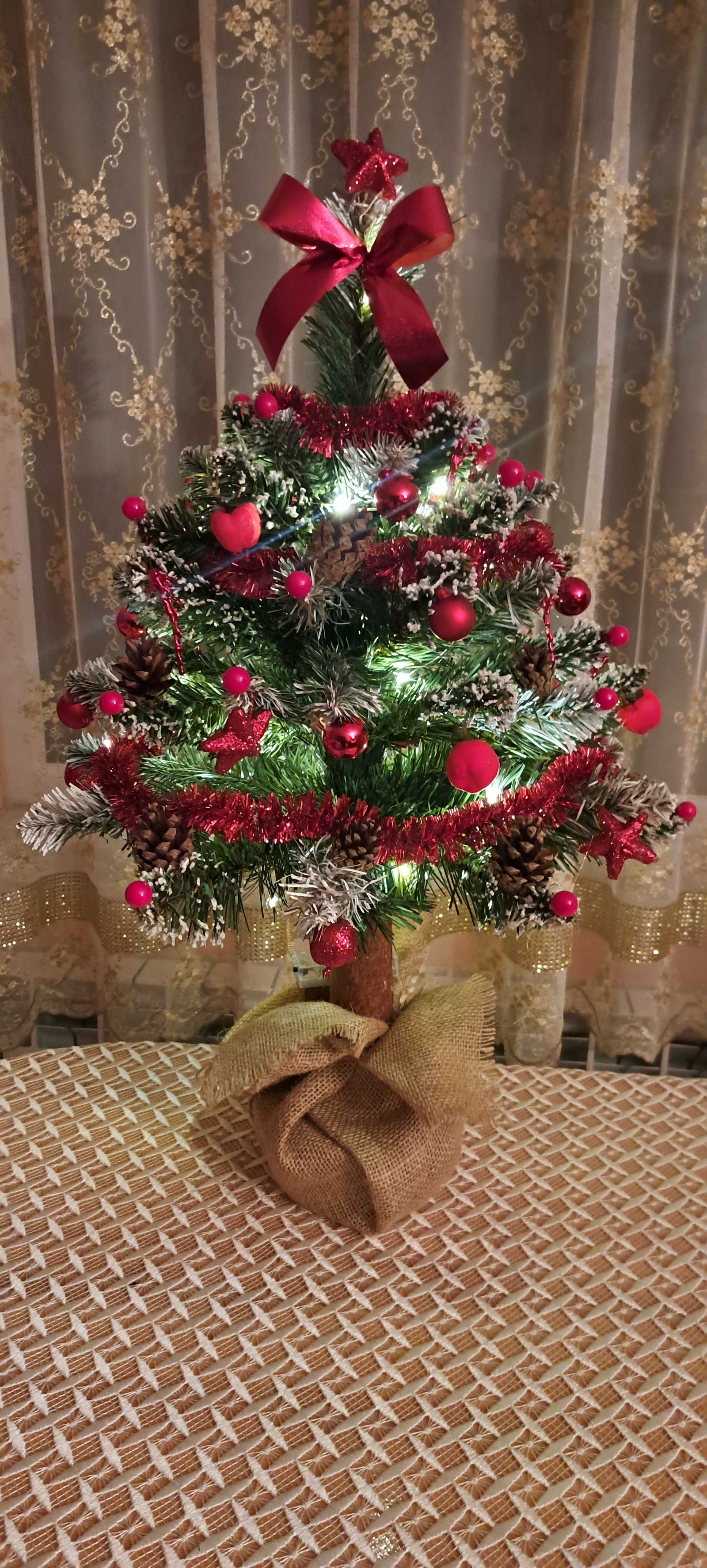 Choinka na pniu 70 cm z DEKORACJĄ i ozdobami - ubrana [producent]