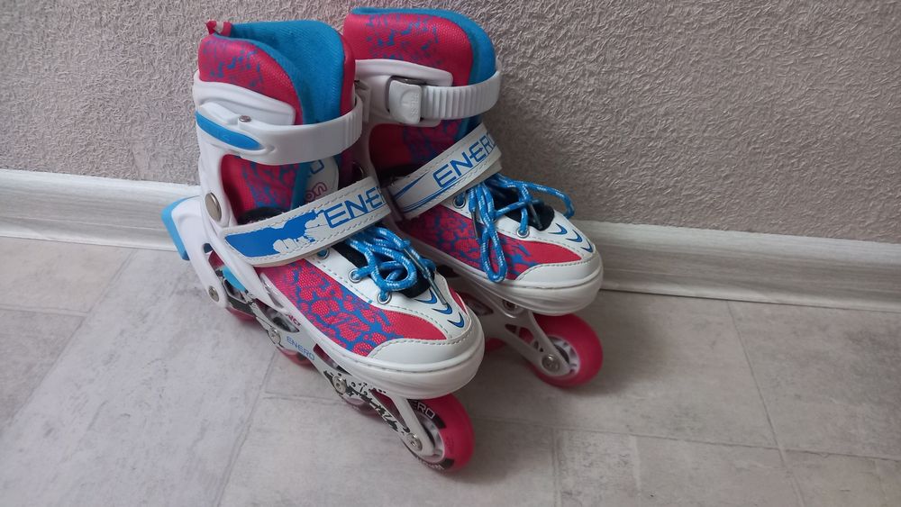 Ролики для девочки. Раздвижные 30-33 размер