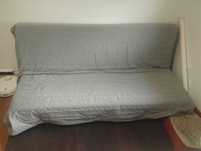 Sofá cama IKEA com 2 capas