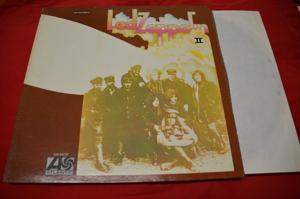 Led Zeppelin (2 LPS)