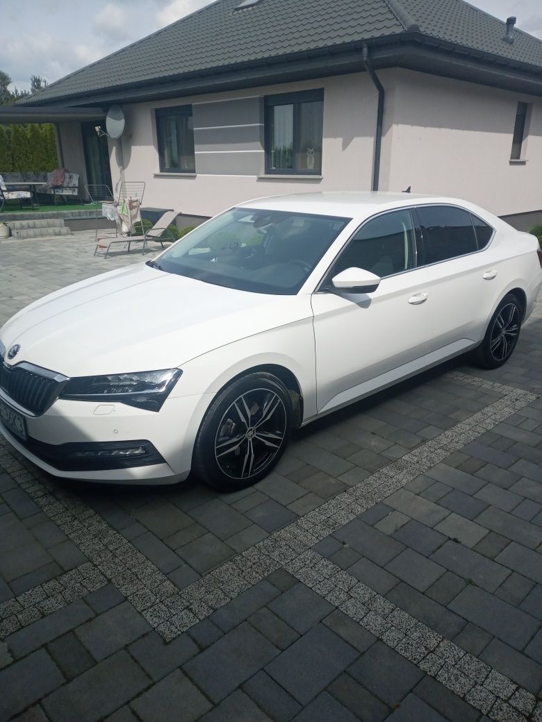 Skoda superb Lift Polski salon