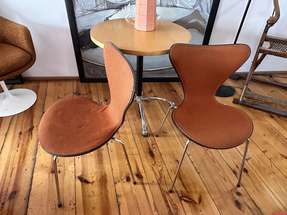 Arne Jacobsen Series 7 krzeslo 3107 Fritz Hansen