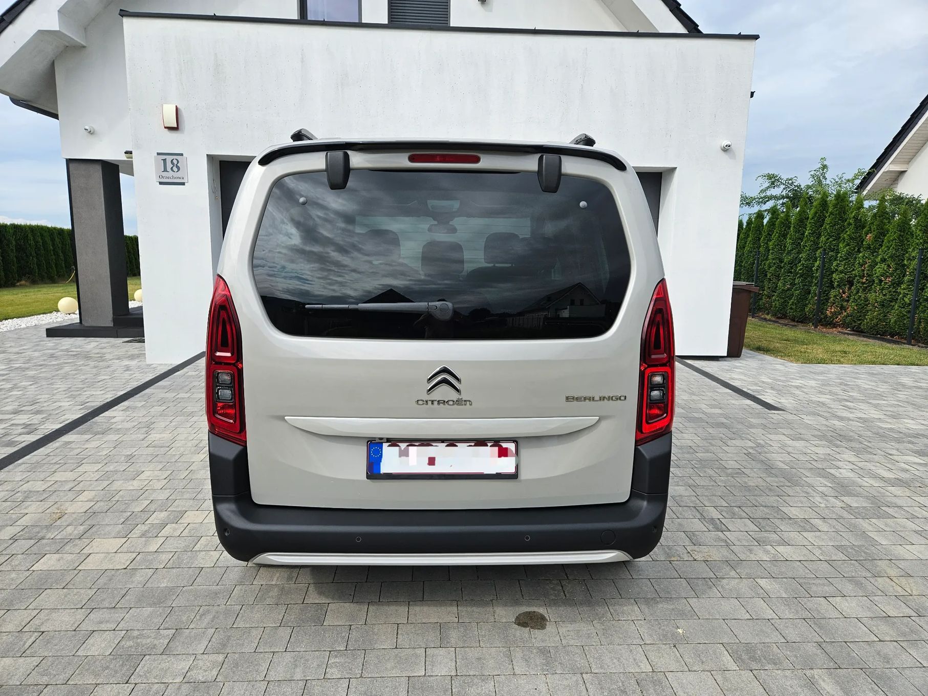 Citroën Berlingo Wersja XTR Multispace Full opcja Model 2019 Mega stan Benzyna