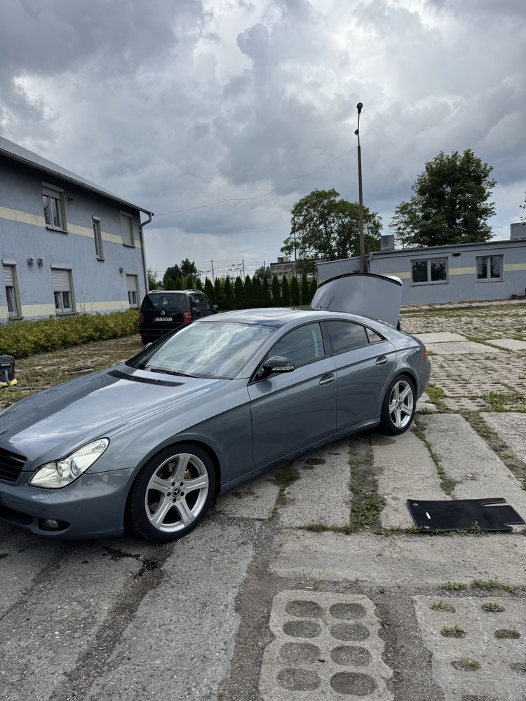 Mercedes cls 500