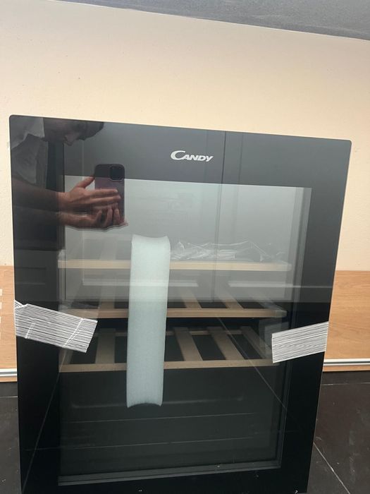 Cave de vinhos nova - nunca usada