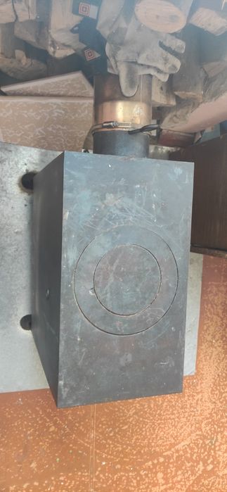 Буржуйка/пічка (мобільна) опалення для дому із варильною поверхньою