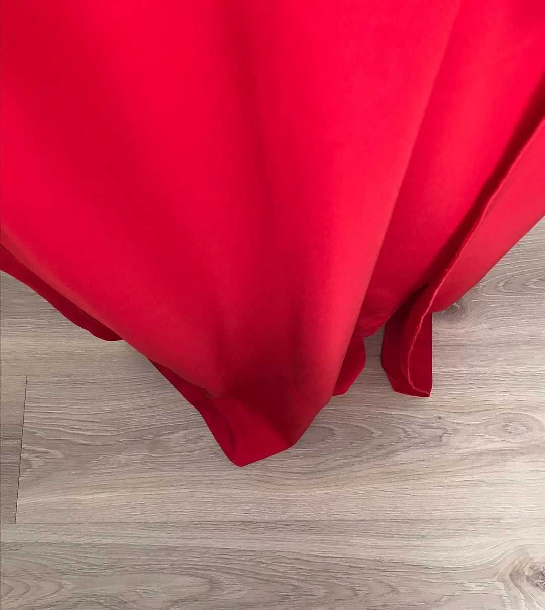 Vestido de Cetim Comprido/Longo Vermelho Decote em V/Bico