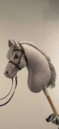 Hobby horse szary/siwy A3